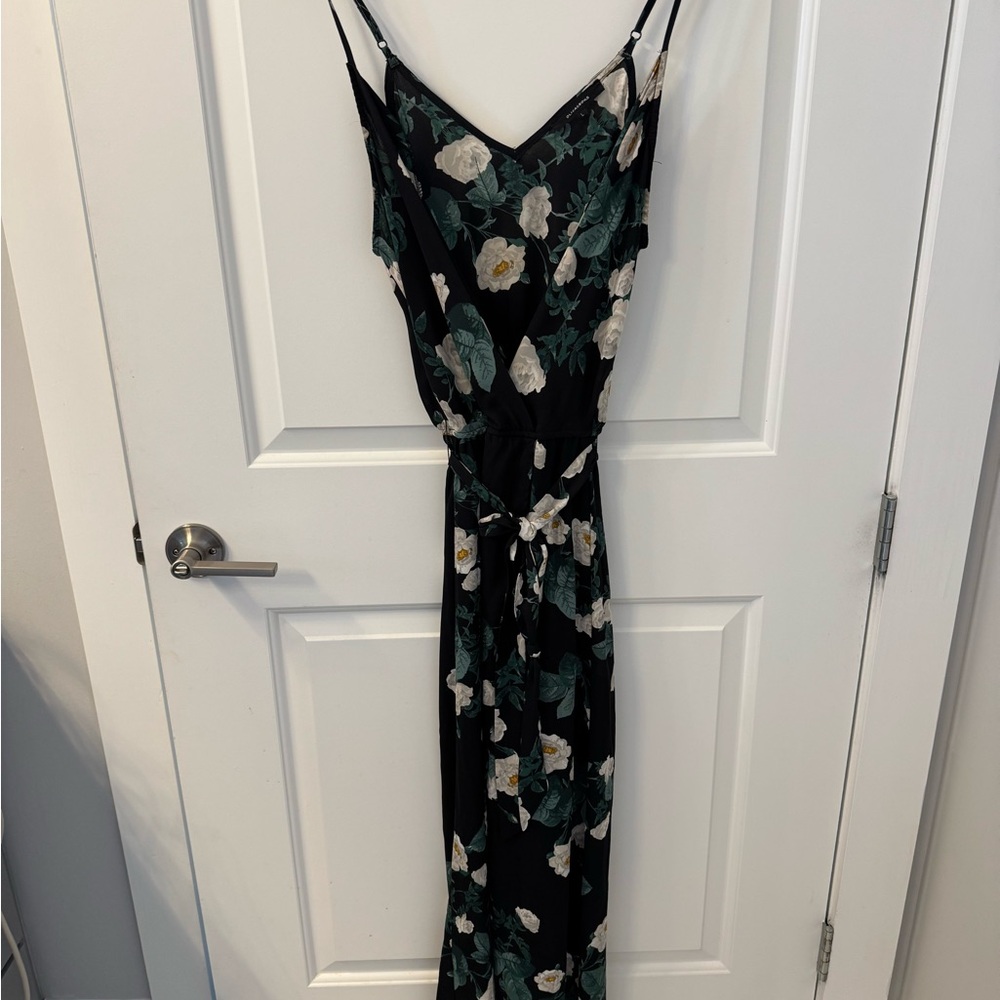 Olivaceous Black Floral Maxi Dress